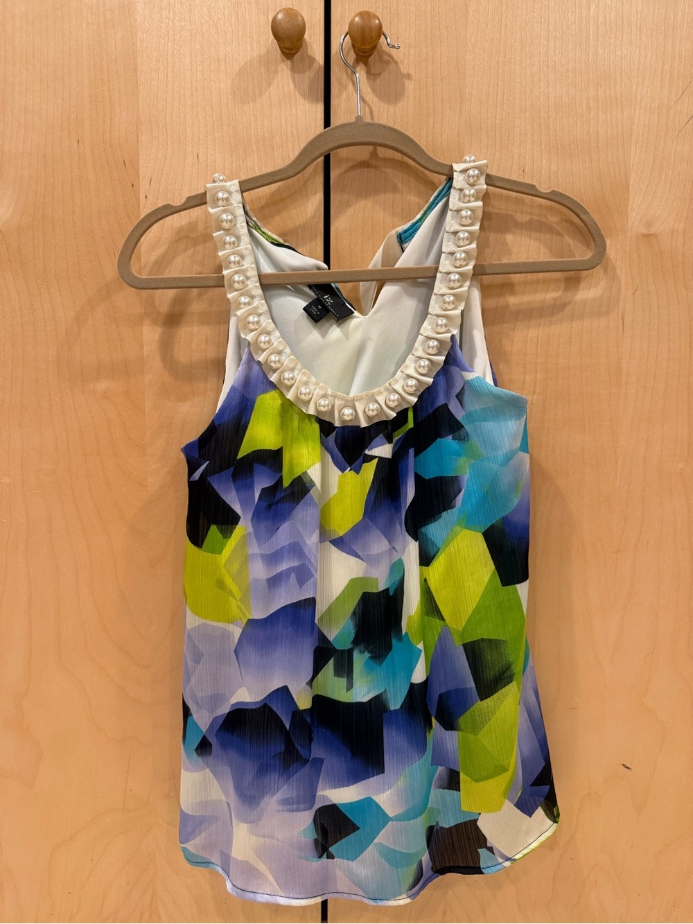 Byer California Pearl-Trim Sleeveless Abstract Floral Tank - Blue Green Black